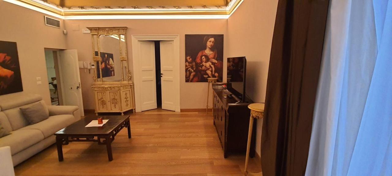 Duca Di Sarro Le Suites Catania-Fontanarossai nemzetközi repülőtér Kültér fotó
